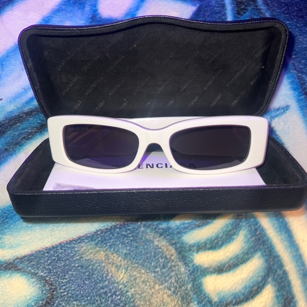 Balenciaga Rectangle Frame Tinted Sunglasses